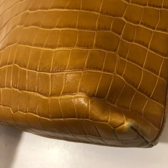 Madewell Transport Embossed Leather Crossbody Bag